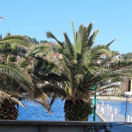 Season4All Apartments Mali Lošinj Esterno foto